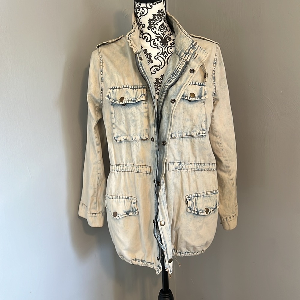 Acid wash cargo jacket